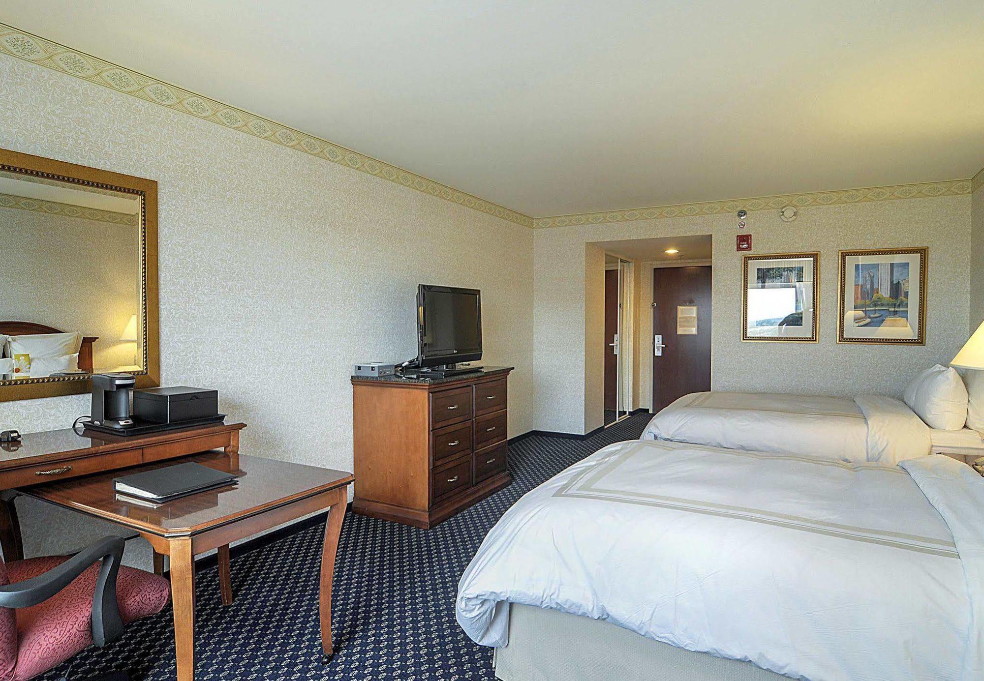 Chicago Marriott Southwest At Burr Ridge Hotel Buitenkant foto